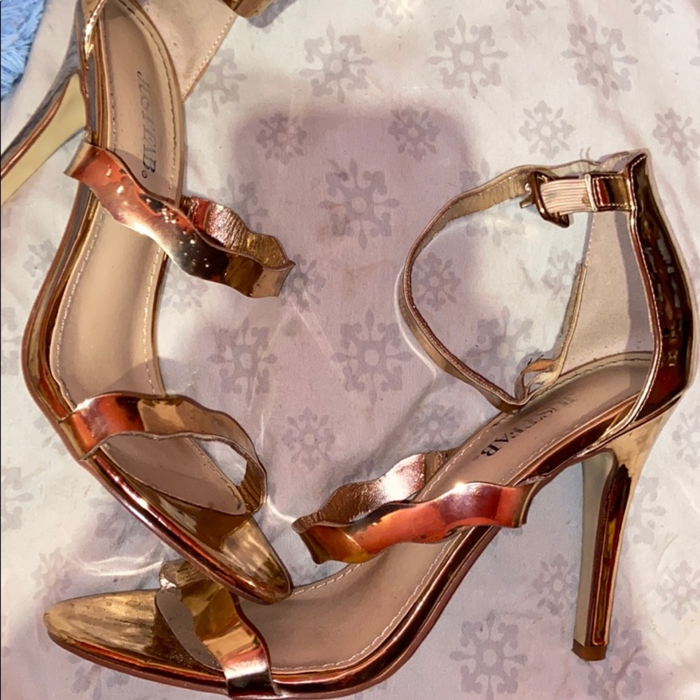 Rose Gold 1 1/2 inch heels